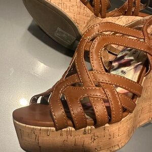 Steve Madden Tan Wedge Sandals